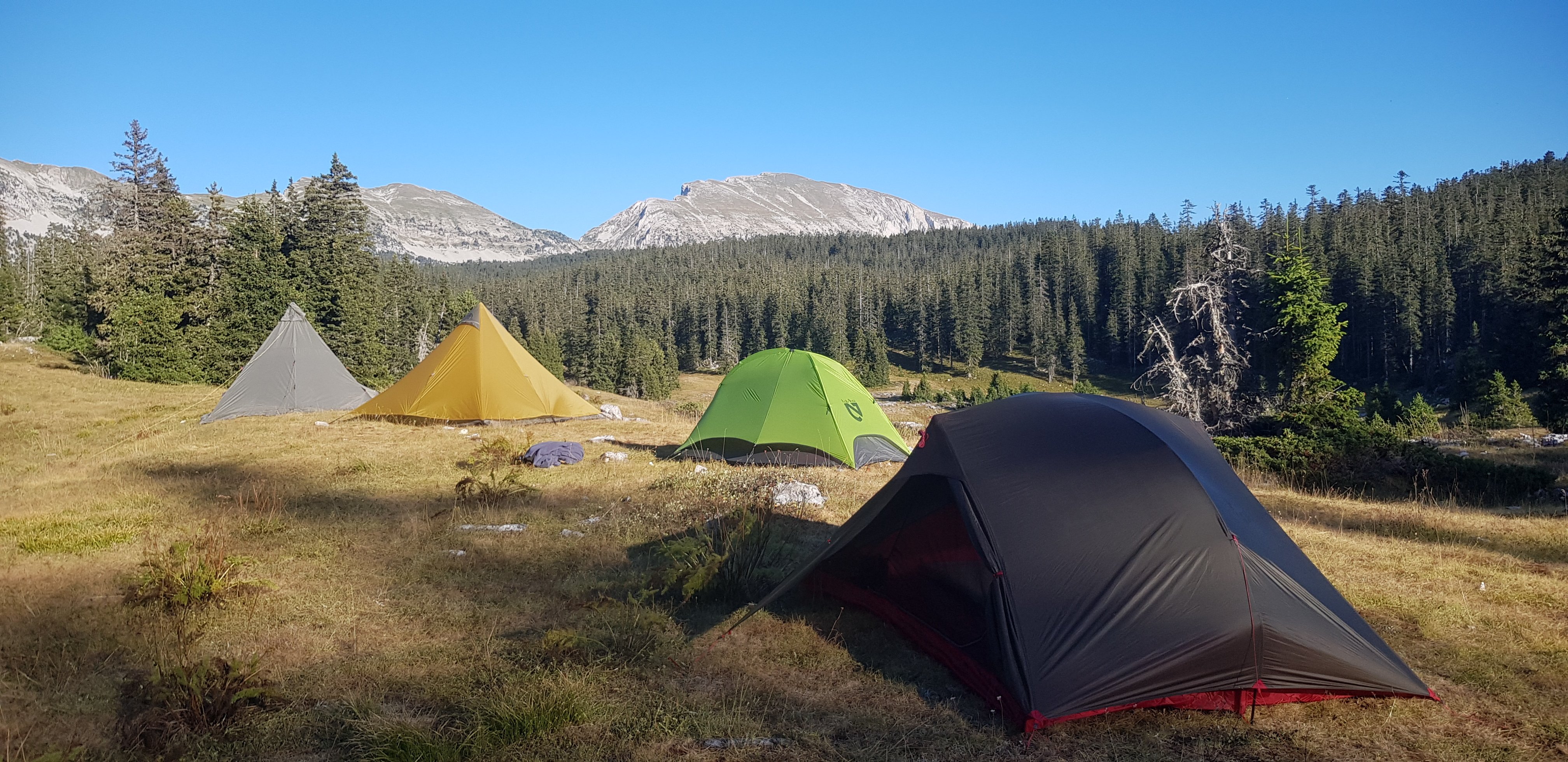 monbivouac-tentes-randonnee-camping.jpg