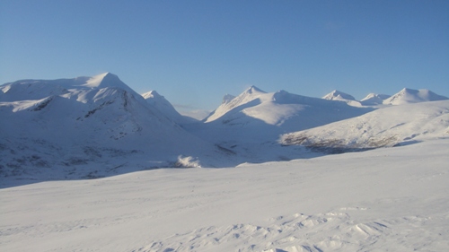 Nord de la haute vallée de Njoatsos