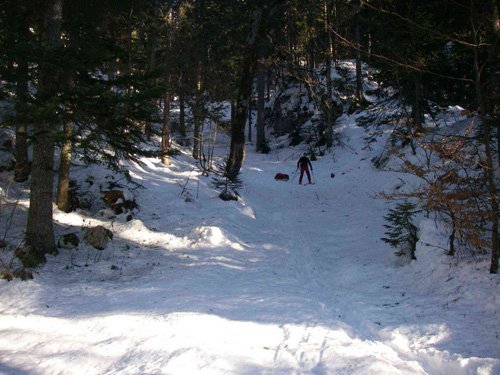 Descente peu commode dans le canyon des Erges…