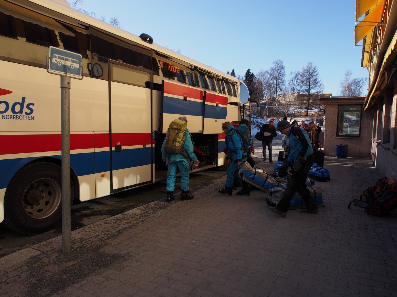 17-03-2014 Bus au départ de Narvik.jpg