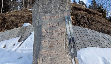 Les 3 cheminées - Crêt au Merle - La Borne au Lion