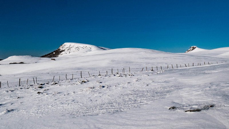 Puy Gros et Banne d'Ordanche.jpg