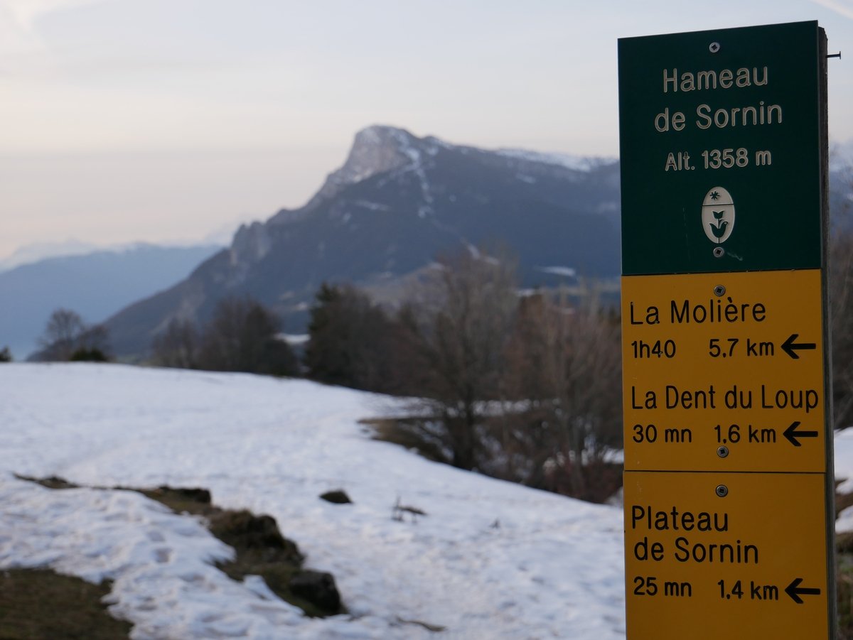 skis-srn-engin-tour-plateau-de-sornin-vercors_08.JPG